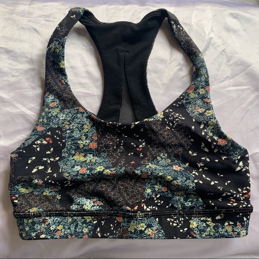 lululemon sports bra size 2